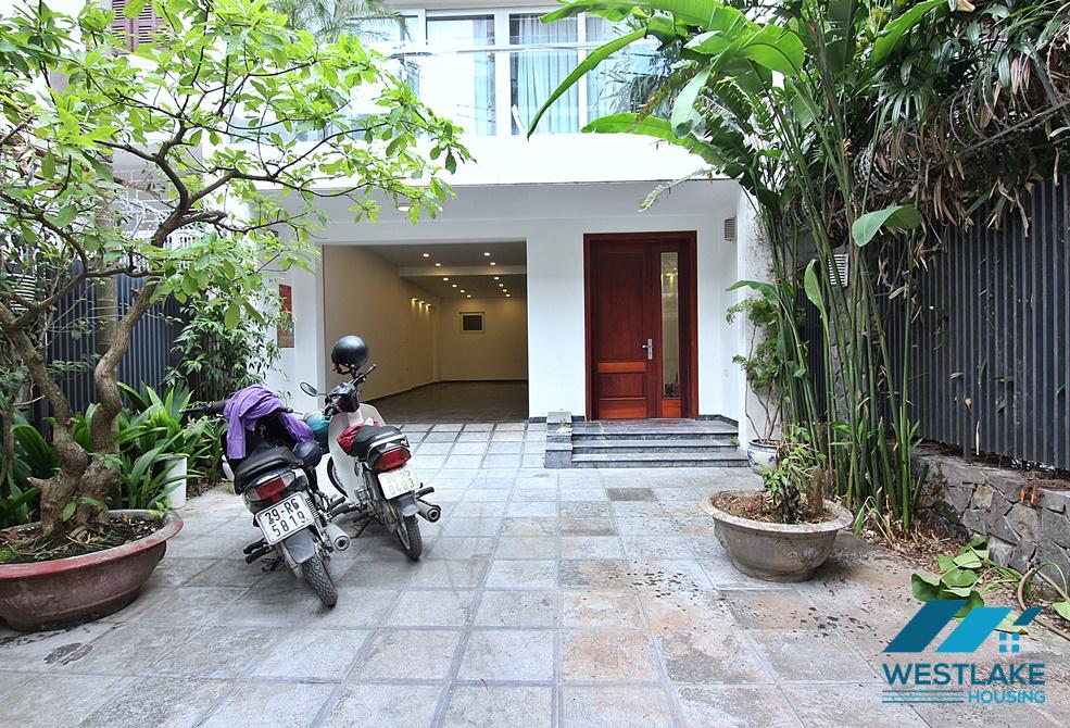A modern villa with lot of natural light for rent in Tay Ho, Ha Noi