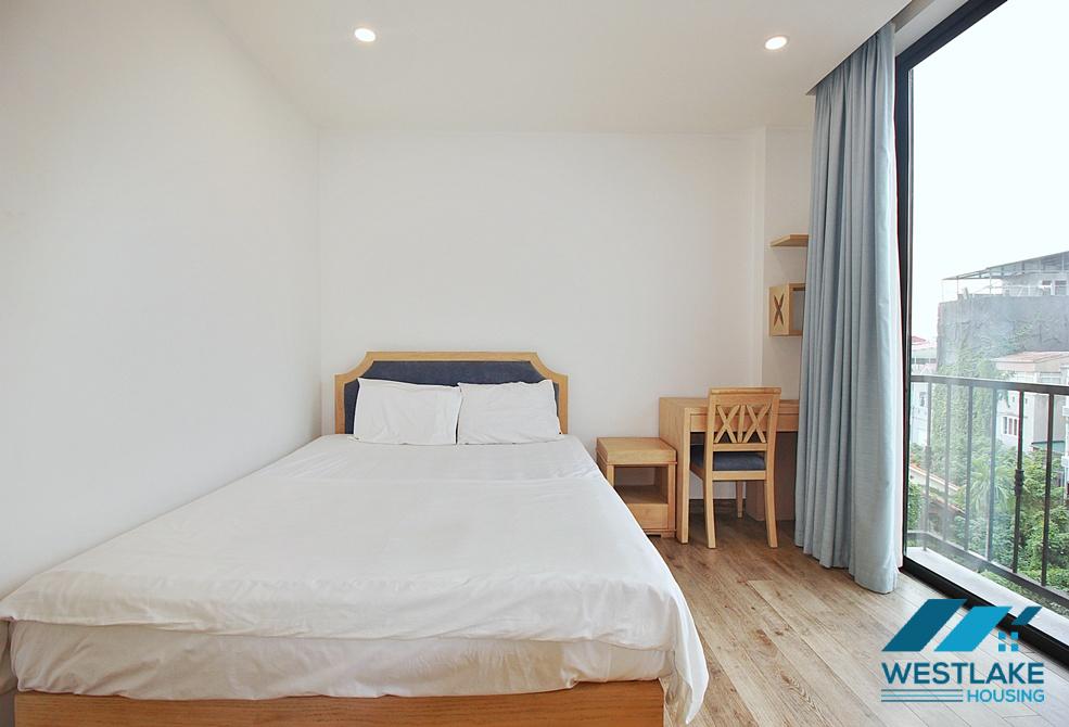 Bright 02 bedrooms apartment on high floor for rent in Tay Ho, Ha Noi Bright 02 bedrooms apartment on high floor for rent in Tay Ho, Ha Noi