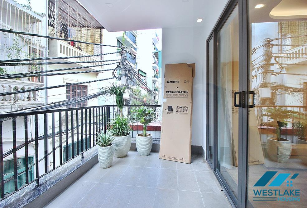 Good quality 02 bedrooms apartment for rent in Xuan Dieu area, Tay Ho, Ha Noi Good quality 02 bedrooms apartment for rent in Xuan Dieu area, Tay Ho, Ha Noi