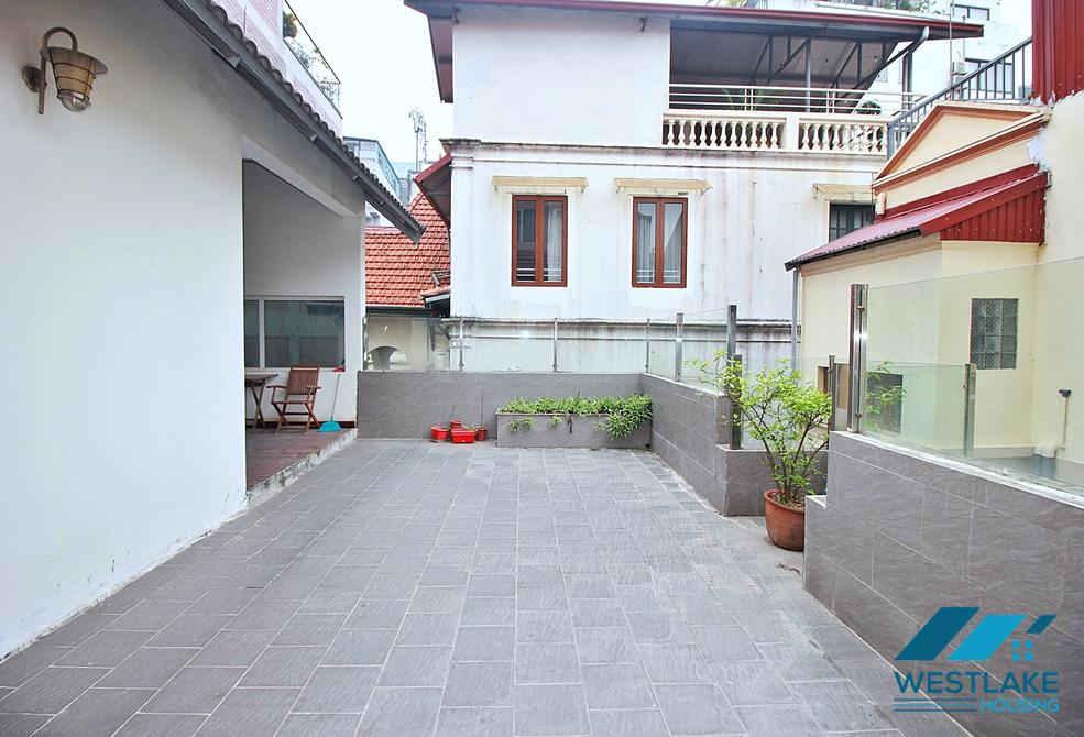 Modern and high quality house for rent in Tay Ho ward, Ha Noi Modern and high quality house for rent in Tay Ho ward, Ha Noi