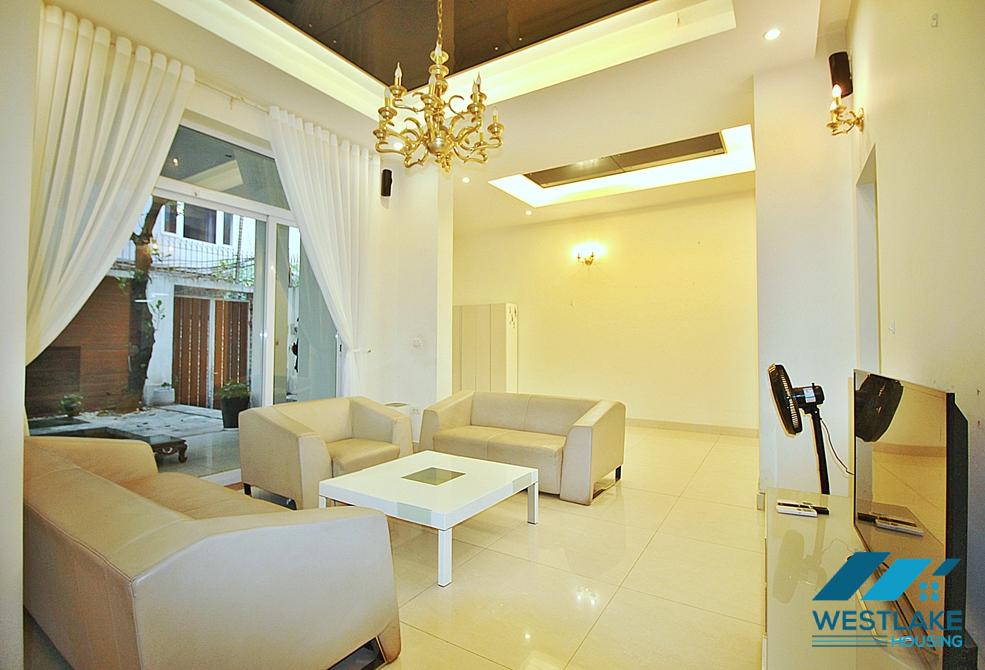 Modern and high quality house for rent in Tay Ho ward, Ha Noi Modern and high quality house for rent in Tay Ho ward, Ha Noi