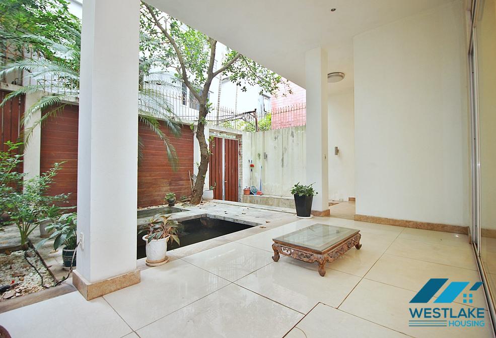 Modern and high quality house for rent in Tay Ho ward, Ha Noi Modern and high quality house for rent in Tay Ho ward, Ha Noi