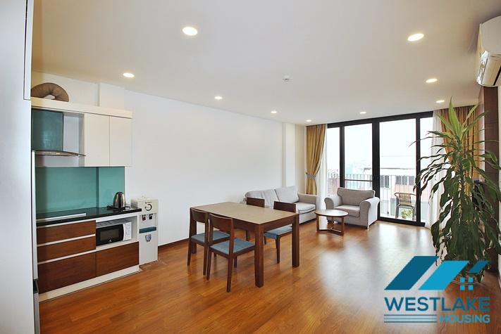 Bright two bedroom apartment on high floor for rent in Xuan Dieu area, Tay Ho, Ha Noi Bright two bedroom apartment on high floor for rent in Xuan Dieu area, Tay Ho, Ha Noi