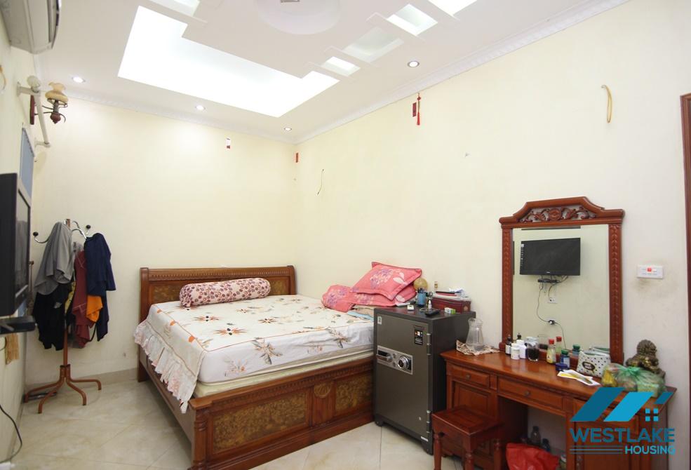 A nice house with big yard for rent in Dang Thai Mai, Tay Ho A nice house with big yard for rent in Dang Thai Mai, Tay Ho