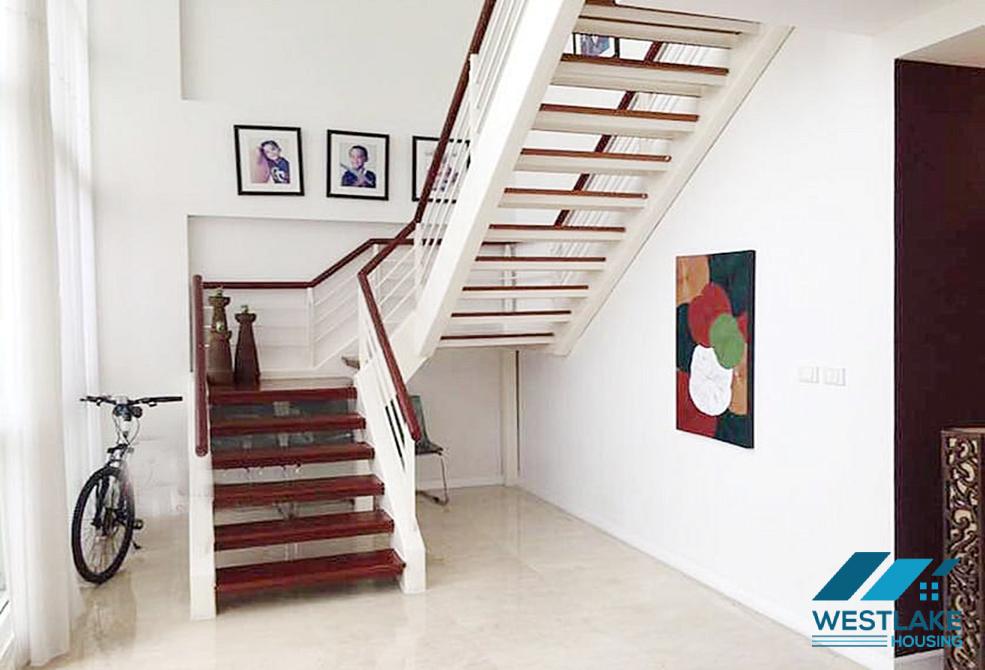 An penthouse apartment for rent at P building Ciputra, Tay Ho, Ha Noi An penthouse apartment for rent at P building Ciputra, Tay Ho, Ha Noi