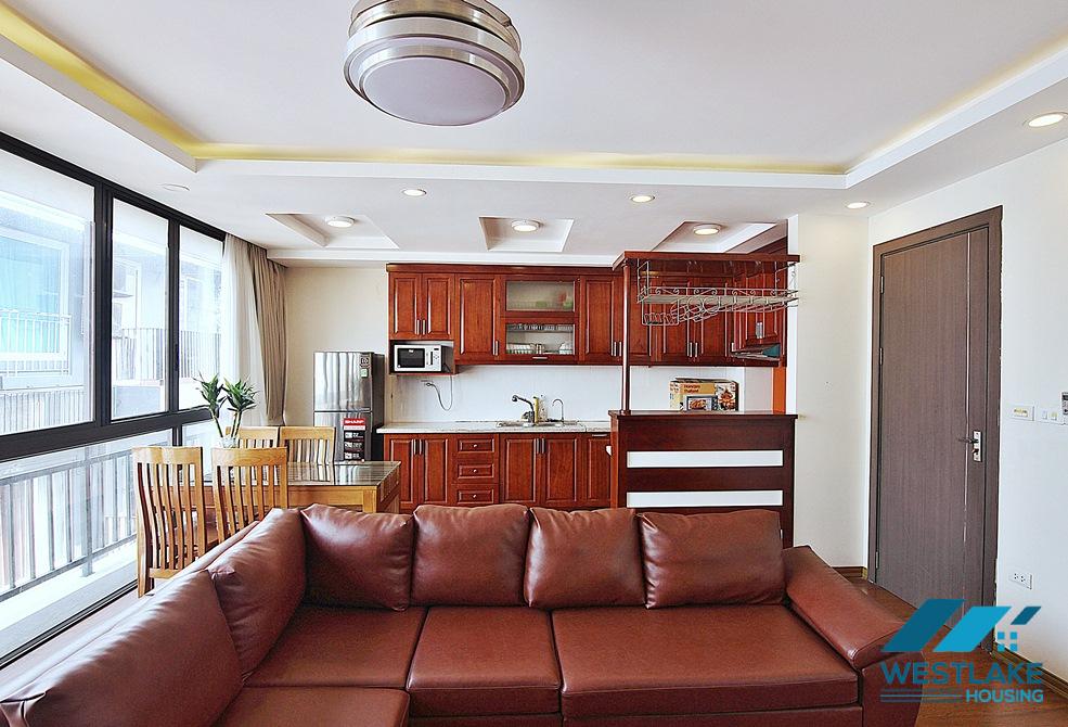 Cho Thuê Căn Hộ 2 Phòng Ngủ Rộng Rãi, Giá Cả Phải Chăng Tại Trung Tâm Khu Vực Tây Hồ, Hà Nội. Cho Thuê Căn Hộ 2 Phòng Ngủ Rộng Rãi, Giá Cả Phải Chăng Tại Trung Tâm Khu Vực Tây Hồ, Hà Nội.