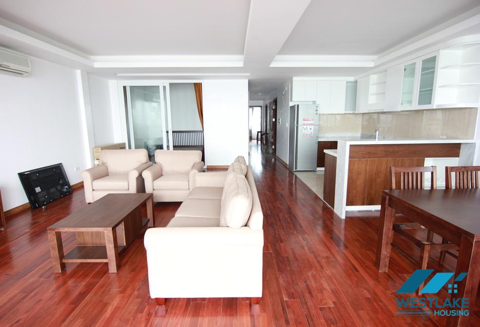 Cosy 03 bedrooms apartment with stunning lakeview for rent in Tay Ho, Ha Noi Cosy 03 bedrooms apartment with stunning lakeview for rent in Tay Ho, Ha Noi