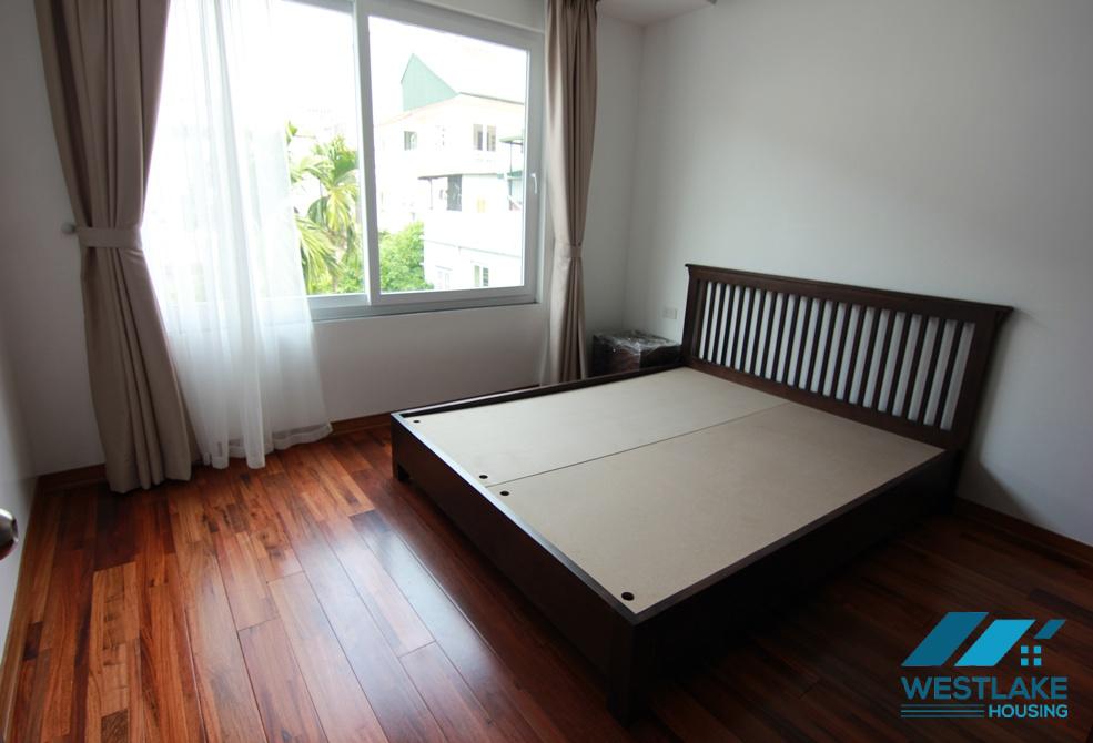 Cosy 03 bedrooms apartment with stunning lakeview for rent in Tay Ho, Ha Noi Cosy 03 bedrooms apartment with stunning lakeview for rent in Tay Ho, Ha Noi
