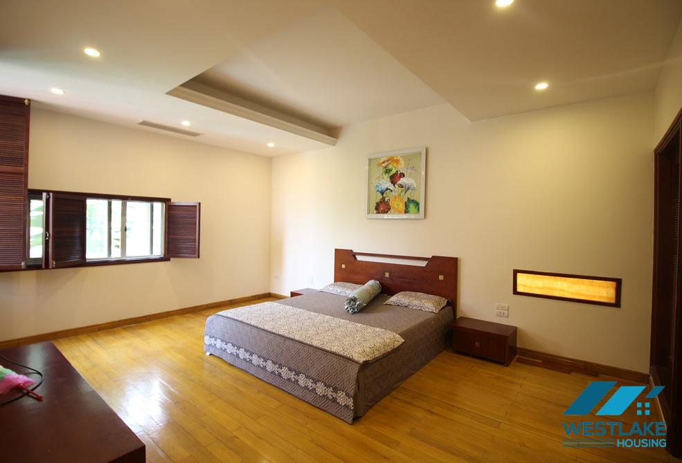 A beautiful villa with 4 bedrooms for rent in tay Ho, Ha Noi A beautiful villa with 4 bedrooms for rent in tay Ho, Ha Noi