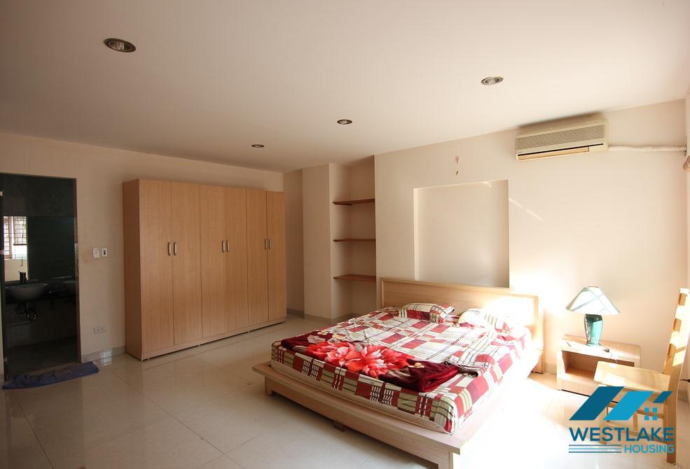 A spacious apartment with lots of natural light for rent in Tay Ho, Ha Noi A spacious apartment with lots of natural light for rent in Tay Ho, Ha Noi