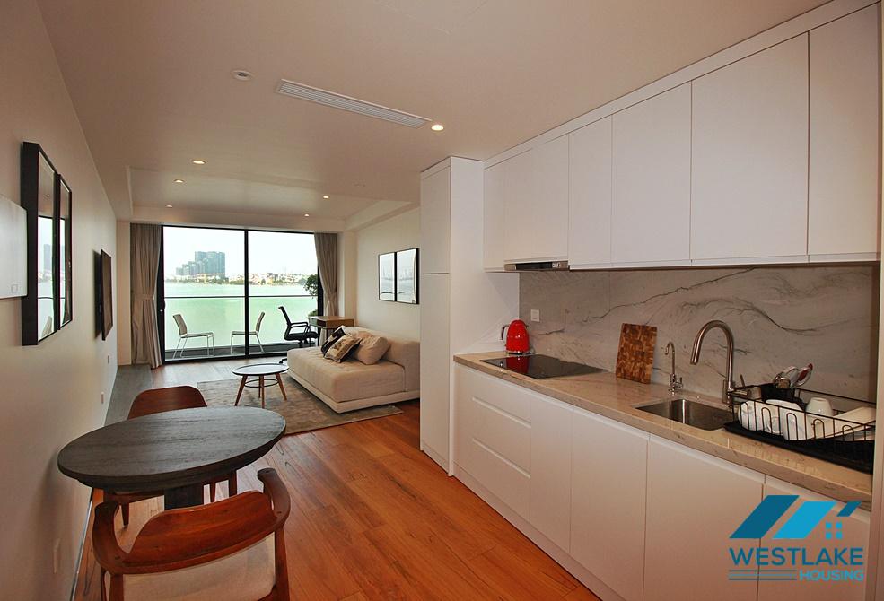 A brand new studio with lake view for rent in Tay Ho, Ha Noi