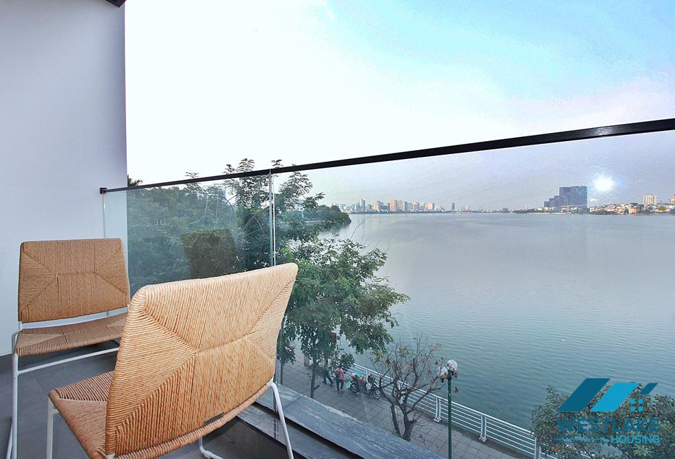 A brand new studio with lake view for rent in Tay Ho, Ha Noi