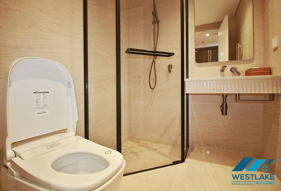 A brand new studio with lake view for rent in Tay Ho, Ha Noi