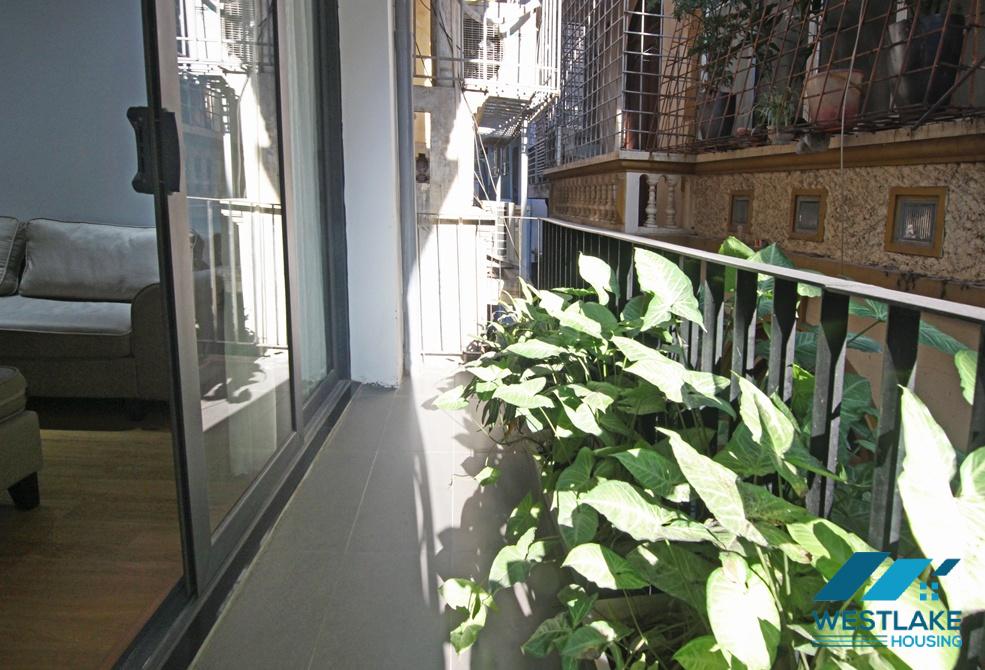 Reasonable price for 2 bedrooms apartment for rent in Tay Ho, Hanoi Reasonable price for 2 bedrooms apartment for rent in Tay Ho, Hanoi