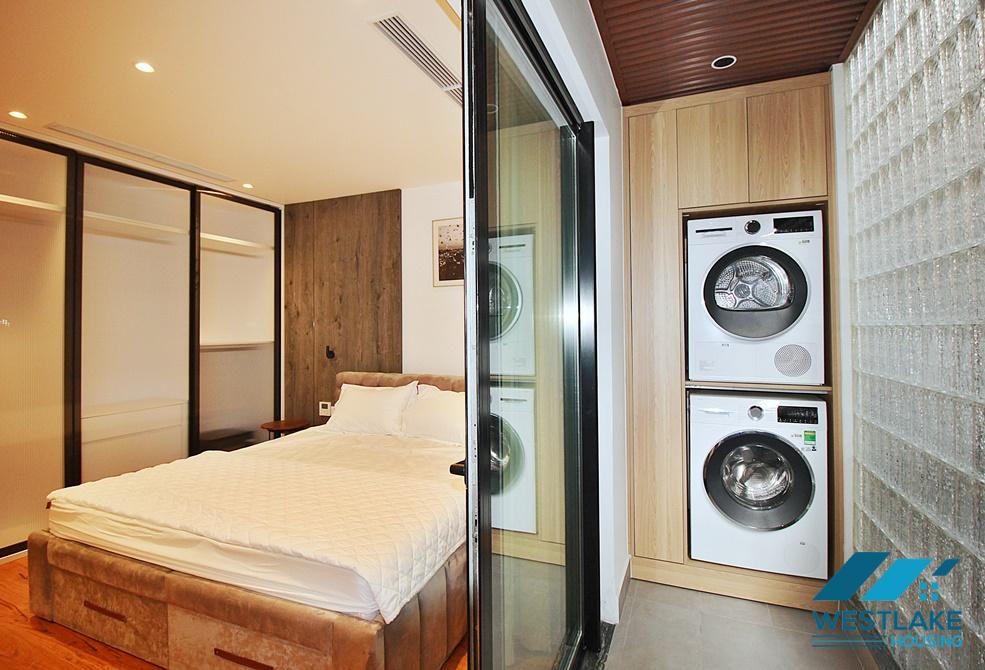 A modern 2 bedroom with lake view for rent in Tay Ho, Ha Noi