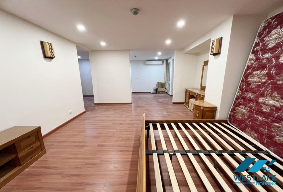 A nice apartment for rent in P building, Ciputra, Tay Ho, Ha Noi A nice apartment for rent in P building, Ciputra, Tay Ho, Ha Noi