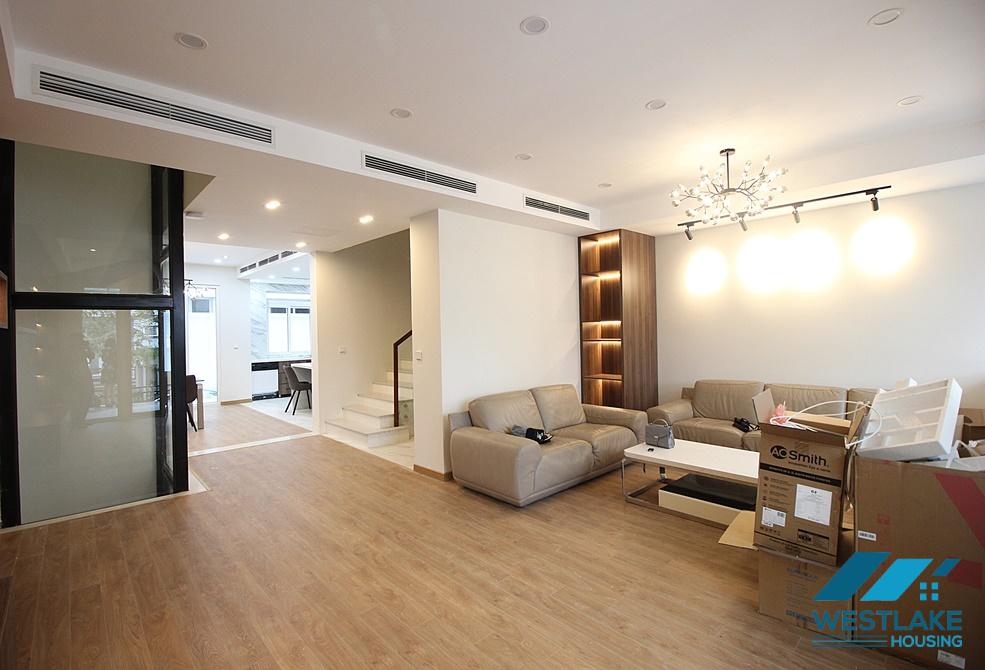 CHO THUÊ NHÀ TẠI CIPUTRA, TÂY HỒ