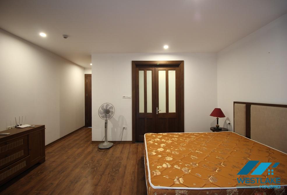 Cosy 02 bedrooms serviced apartment for rent on Tay Ho street, Tay Ho, Ha Noi Cosy 02 bedrooms serviced apartment for rent on Tay Ho street, Tay Ho, Ha Noi