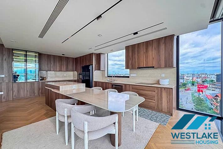 Luxury 2-Bedroom Apartment with Lake View for Rent on Xuan Dieu Street, Tay Ho Ward, Hanoi