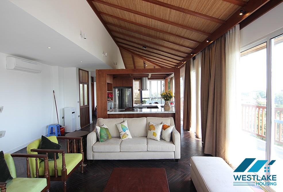 A penthouse 3 bedroom apartment for rent in Tay Ho, Ha Noi