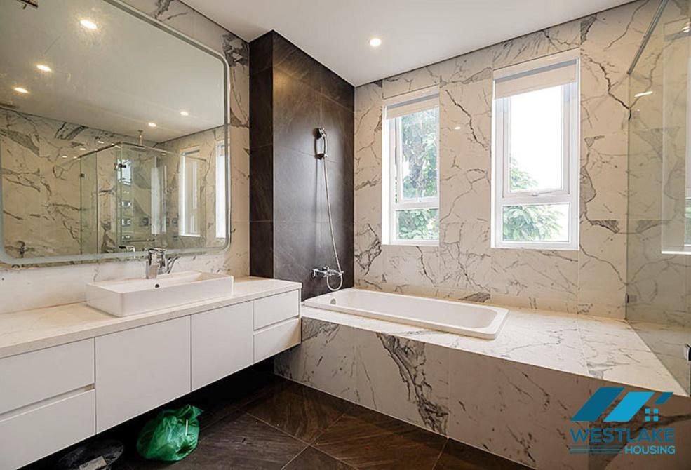 CHO THUÊ BIỆT THỰ CIPUTRA – SÂN VƯỜN RỘNG, MỚI XÂY