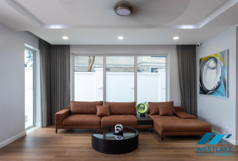 CHO THUÊ BIỆT THỰ TRẮNG – KHU C CIPUTRA