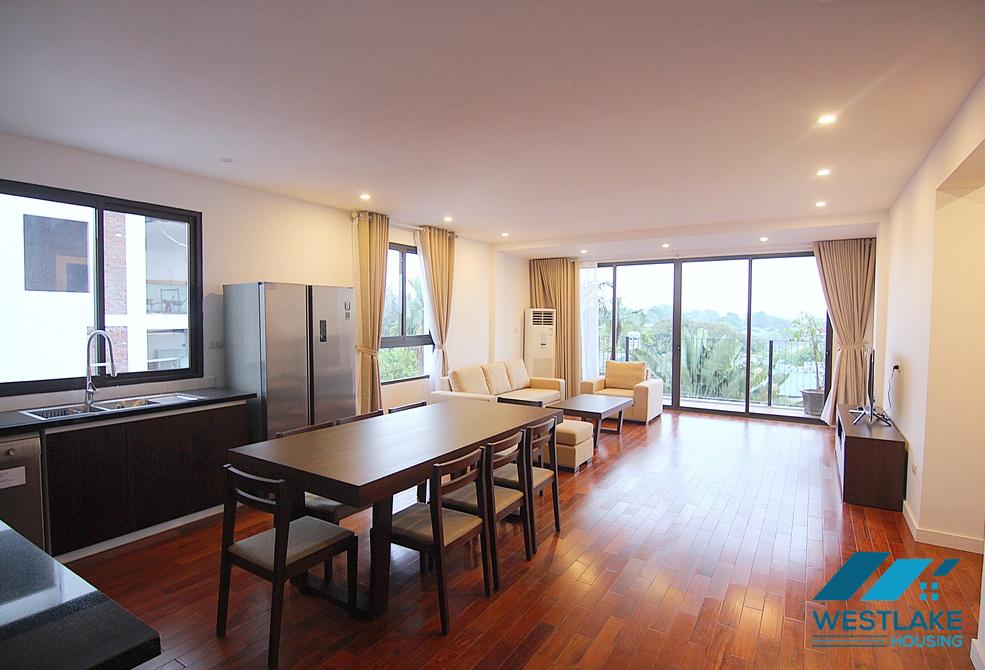 A spacious and bright 3 bedroom apartment for rent in Dang Thai Mai, Tay Ho