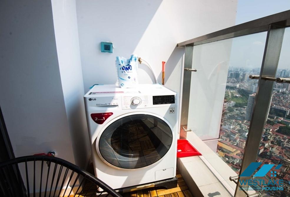 Highfloor  2 bedrooms apt for rent in Vinhomes Metropolis, Ba Dinh, Ha Noi