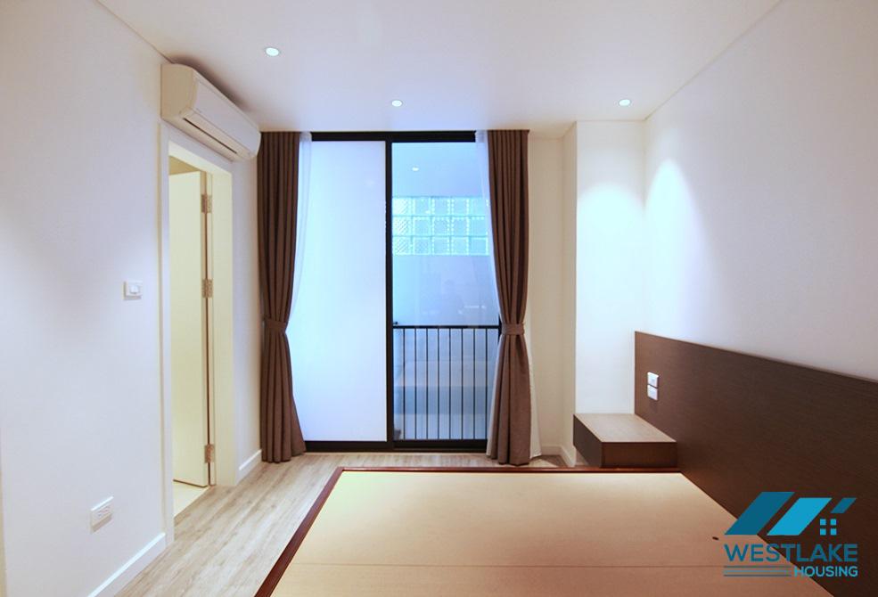 A nice 1 bedroom apartment for lease near Water Park, Tay Ho, Ha Noi