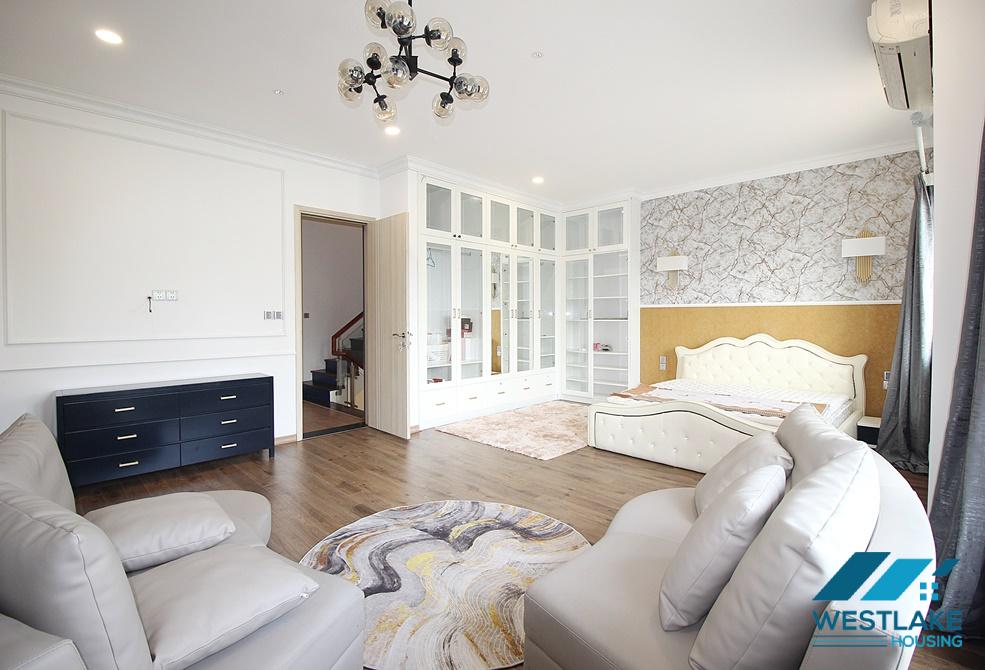 A marvelous, brand new villa for rent in K Block, Ciputra