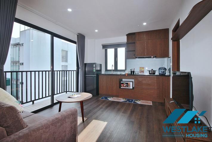 A good studio apartment for lease in Au Co area, Tay Ho, Ha Noi