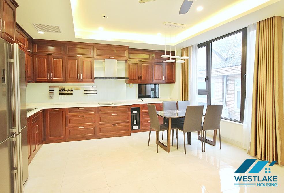 An affordable 3 bedroom apartment for rent in Dang Thai Mai, Tay Ho