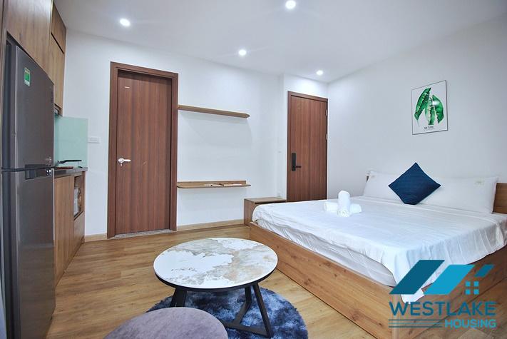 Brand New Studio Apartment with Lots of natural light for Rent in Au Co Street, Tay Ho, Hanoi