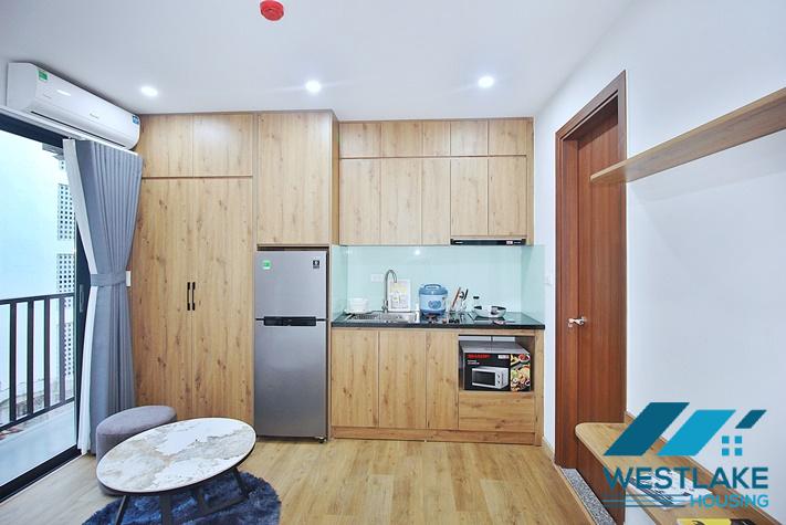 Brand New Studio Apartment with Lots of natural light for Rent in Au Co Street, Tay Ho, Hanoi