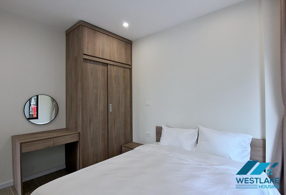 A modern 1 bedroom apartment for rent in Au Co, Tay Ho