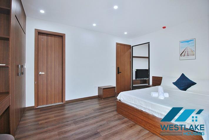 Newly one-bedroom apartment with balcony for rent on Au Co Street, Tay Ho Ward, Hanoi.