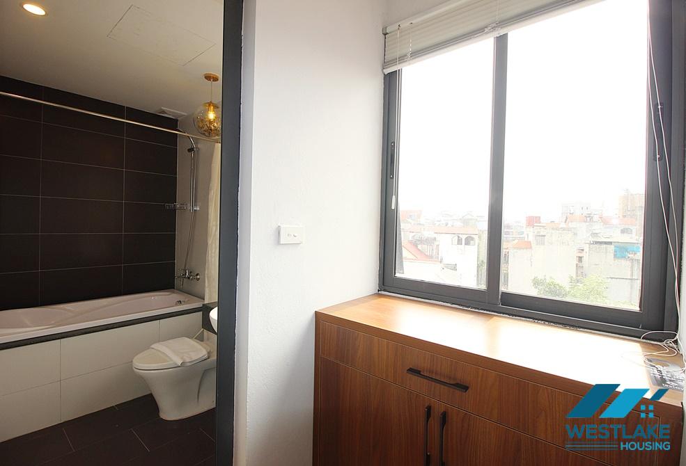 Nice studio apartment for rent in Au Co street, Tay Ho ward, Ha Noi