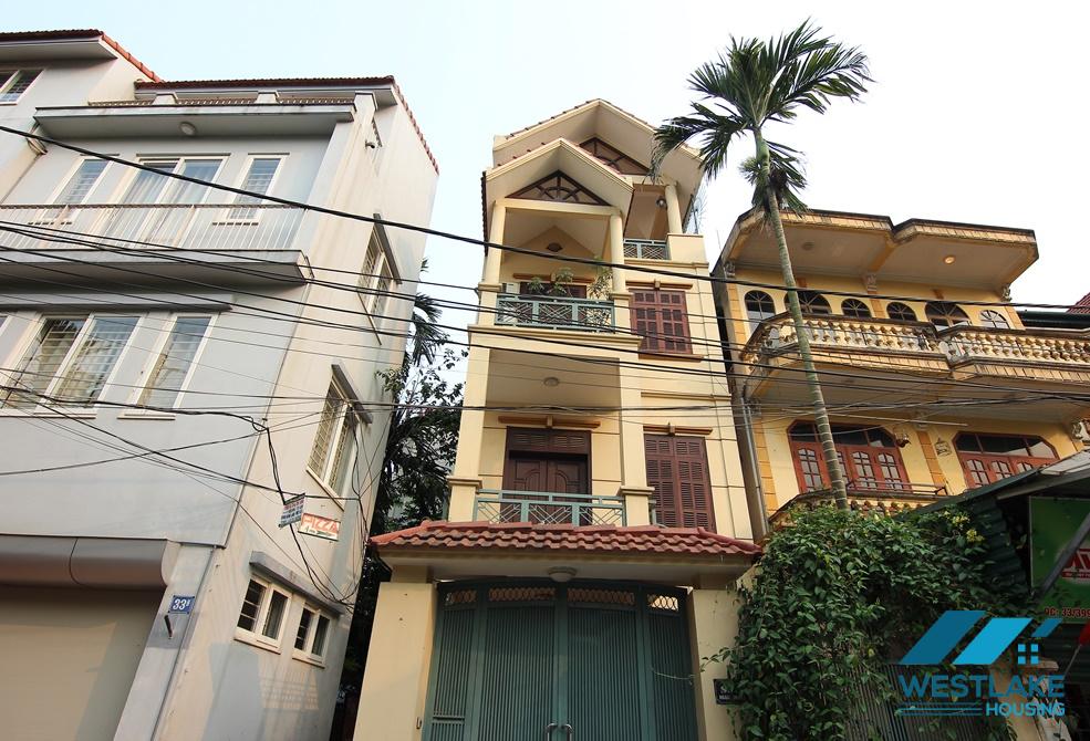 Lovely house for rent in Au Co, Tay Ho, Ha Noi