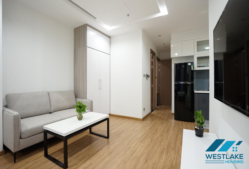 A brand new studio for rent in Vinhomes Metropolis, Ba Dinh, Ha Noi