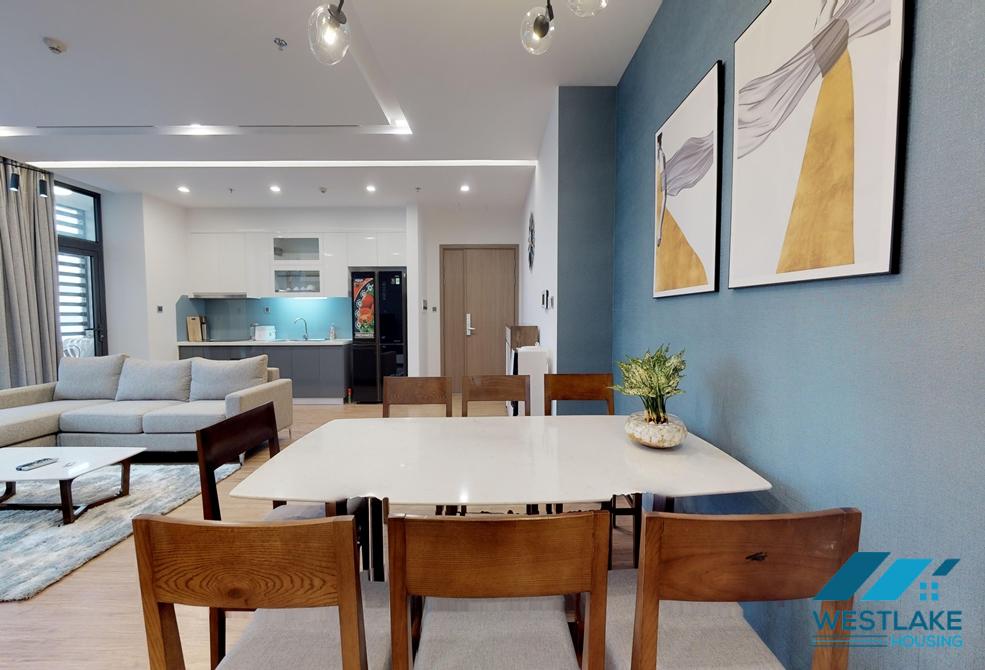 A beautiful and spacious 3 bedroom apartment for rent in Vinhomes Metropolis, Ba Dinh, Ha Noi