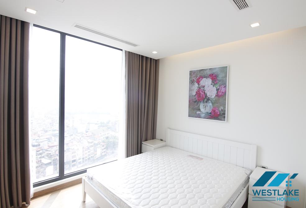 Brand new 03 bedrooms apartment for rent in Vinhome Metropolis, Ba Dinh, Ha Noi