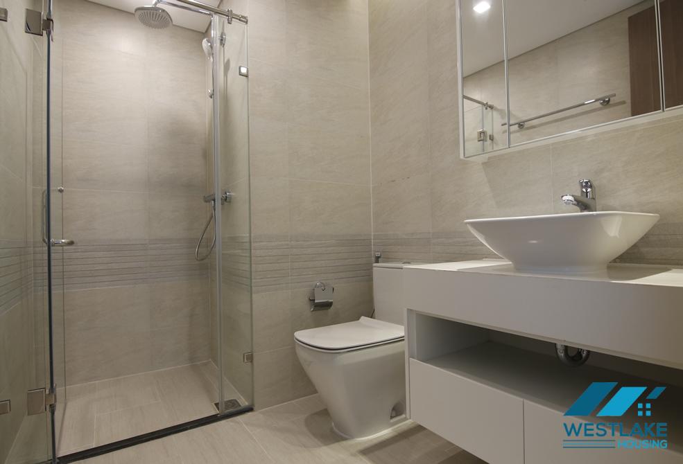 Brand new 03 bedrooms apartment for rent in Vinhome Metropolis, Ba Dinh, Ha Noi