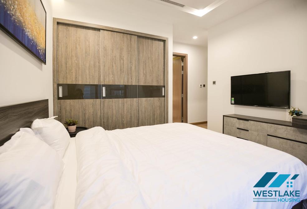 A cozy apartment for rent in Vinhome Metropolis, Lieu Giai, Ba Dinh