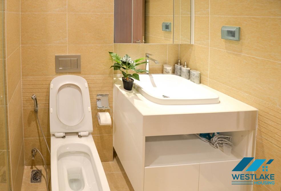 A cozy apartment for rent in Vinhome Metropolis, Lieu Giai, Ba Dinh