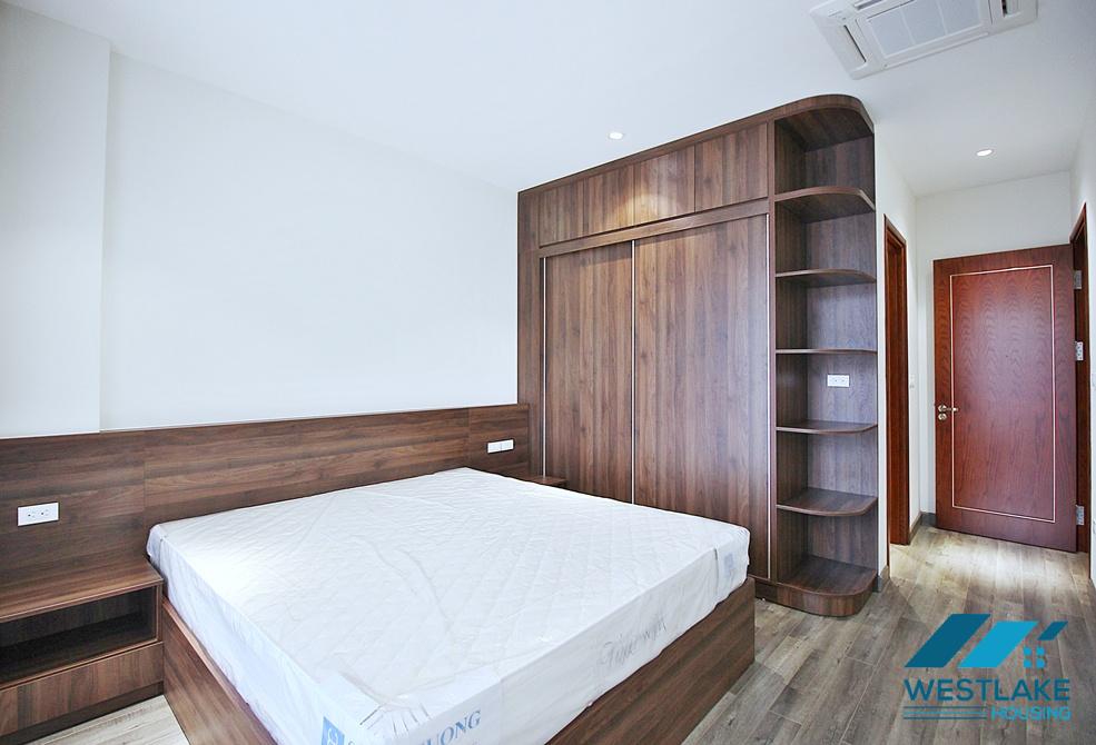 Clean and spacious 3 bedrooms apartment for rent in tay Ho area, Ha Noi