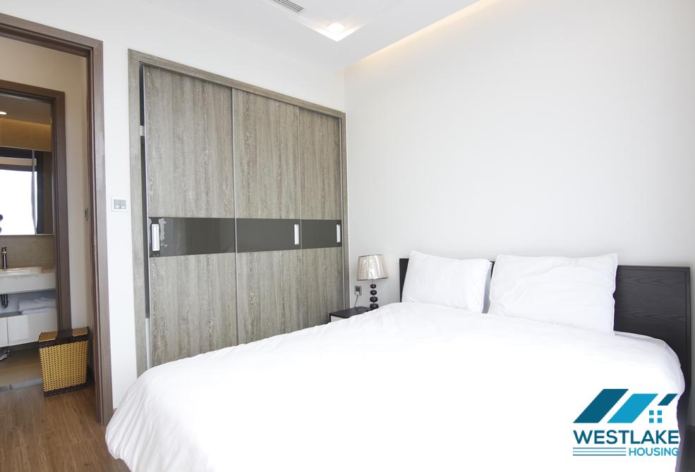 Spacious one bedroom apartment for rent in Vinhome Metropolis, Ba Dinh, Ha Noi