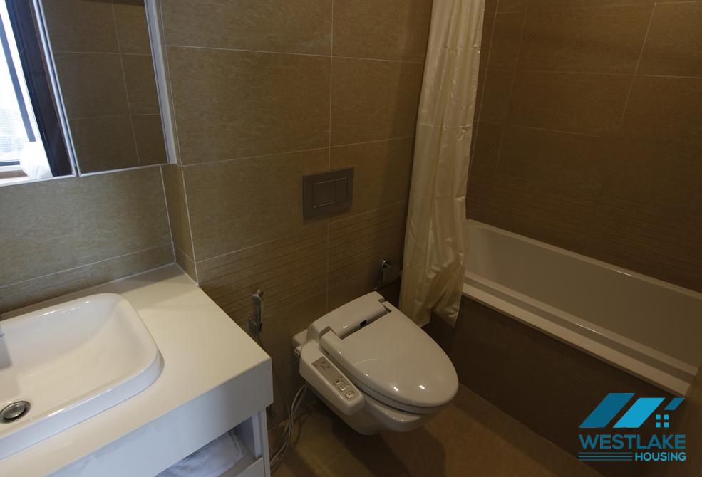 Spacious one bedroom apartment for rent in Vinhome Metropolis, Ba Dinh, Ha Noi