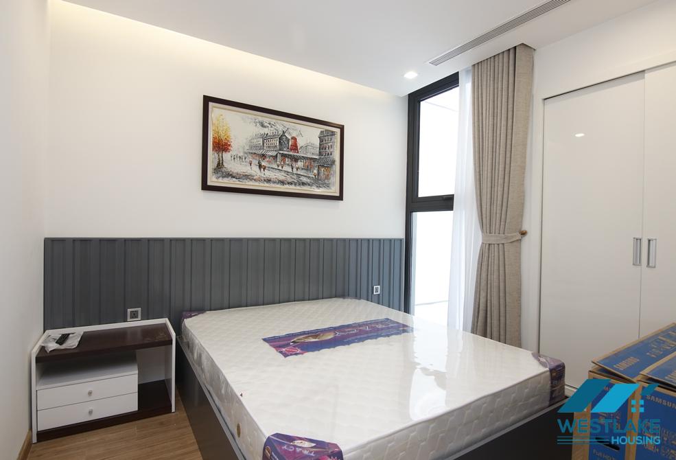 A nice 2 bedroom apartment for rent in Vinhomes Metropolis, Ba Dinh, Ha Noi