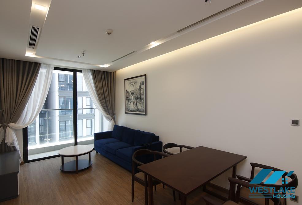 A nice 2 bedroom apartment for rent in Vinhomes Metropolis, Ba Dinh, Ha Noi