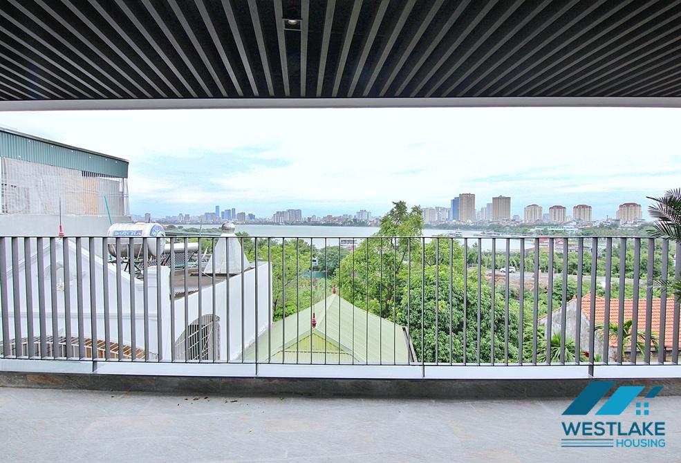 A beautiful 03 bedrooms and 01 working room apartment on 5th floor for rent in Tay Ho, Ha Noi